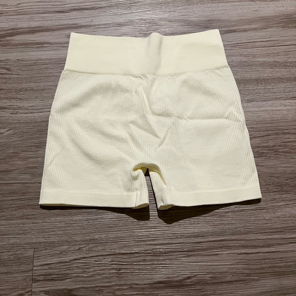 Women’s Ribbed Shorts